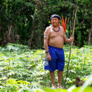 Yanomami-indiánaid oaivámu&#154; ja ovddasteaddji, Daví Kopenawa.  (Govva: Rainforest Foundation Norway / ISA Brazil)